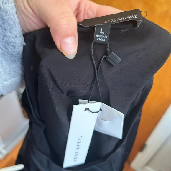 NWT LOST APRIL BLACK SATIN SHOULDER PAD BLOUSE - Picture 3 of 4